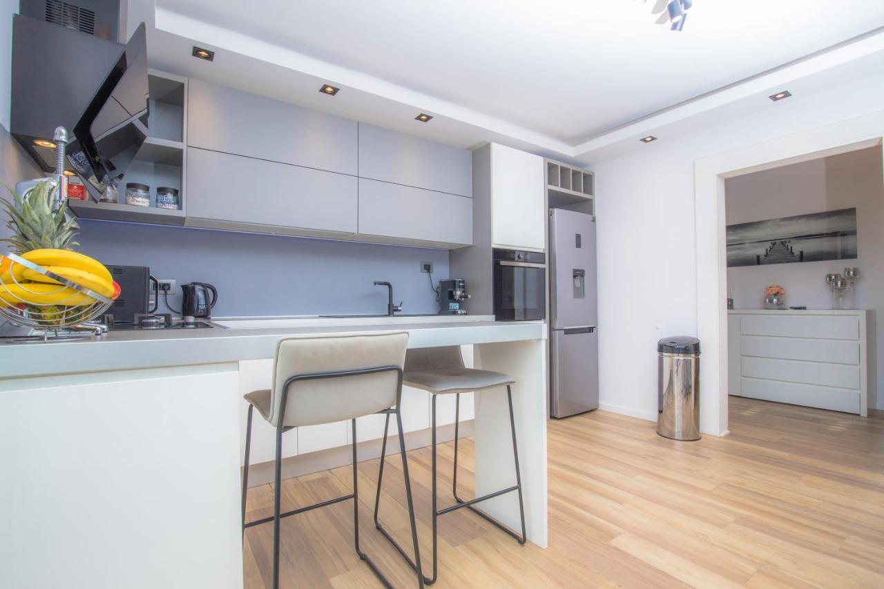 Apartment Gallery Primošten Zewnętrze zdjęcie